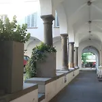 招待所 Bed & 3*